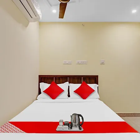 Hotel O Gn Nelli Suites